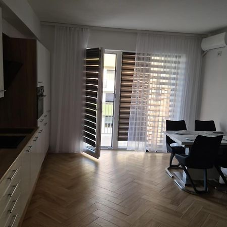 דירות Apartament In Complex Rezidential In אורדאה מראה חיצוני תמונה